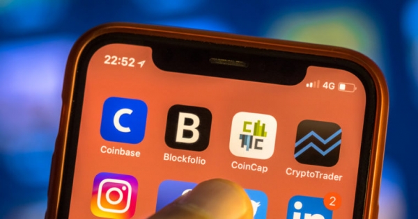 Crypto Exchange Coinbase Thinks It&rsquo;s Worth $8 Billion: Report