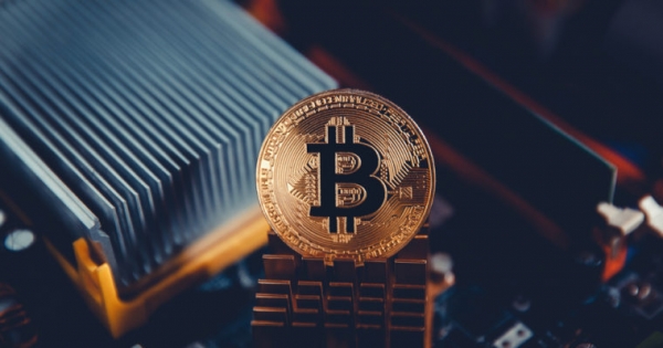 Riot Blockchain Trades All Mined Bitcoin Cash into Bitcoin