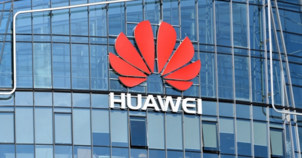 Huawei to Debut Bitcoin Wallet BTC.com in Mobile Payments Push