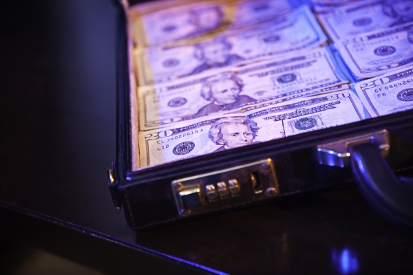 &lsquo;Bogus&rsquo; ICO Ordered to Repay Investor USD 1 million