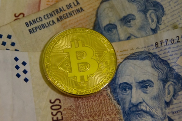 Argentinian Bank Drops Out of SWIFT, Favors Bitcoin and Cryptocurrency