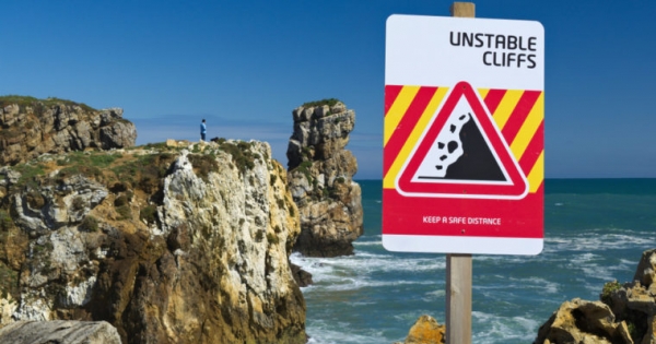 Tron Price Drops Off Cliff Despite Excitement over Mainnet Launch