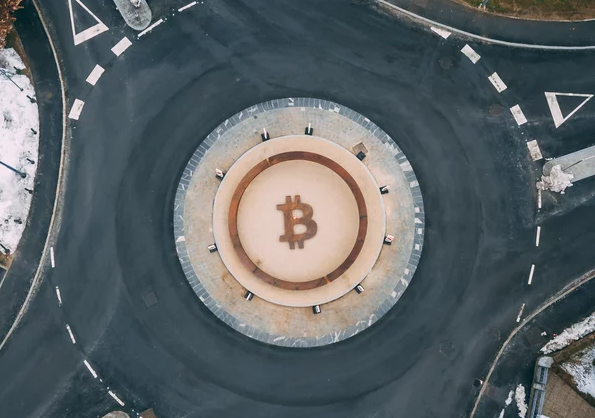 Ukraine Bitcoin Fans Aim to Put Satoshi Nakamoto Statue Where Lenin’s Once Stood