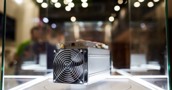 Vietnam&rsquo;s Central Bank Approves Call to Suspend Import of Cryptocurrency Miners