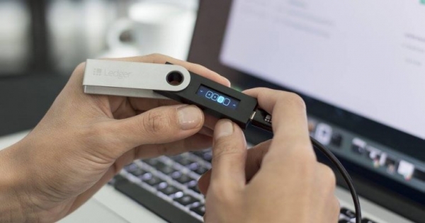 Ledger Sold 1 Million Crypto Hardware Wallets in 2017, Attracts Investors in Samsung and Google