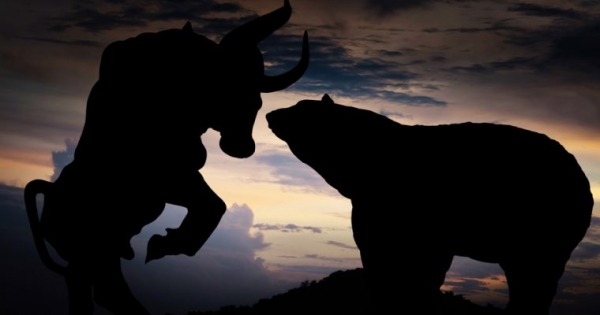 Newsflash: Bitcoin Price Leaps to $8,215 as Bulls Fight Off ETF-Induced Slump