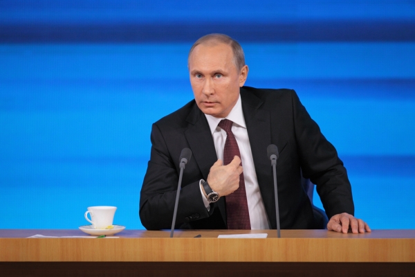 Russian Lawmaker Suggests Gold-Linked Cryptocurrency for Arms Exports