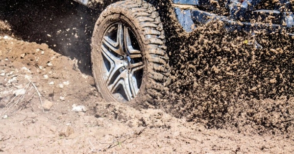 Bitcoin Price Retreats 2% as Crypto Market Continues Decline, $8 Billion Dropped