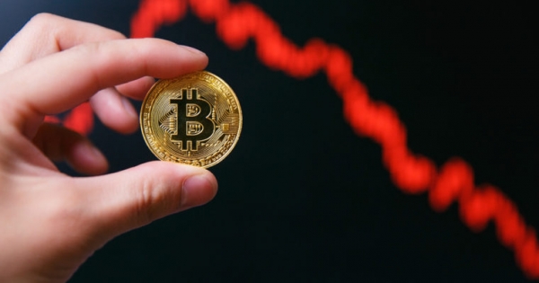 Bitcoin Price Plummets to Mid-$6,000 as Crypto Market Crashes: Factors and Trends