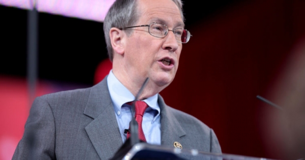 House Judiciary Chair Bob Goodlatte Owns as Much as $80,000 in Bitcoin: Report