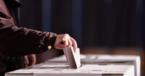 In a First, Japanese City Deploys Online Blockchain Voting System