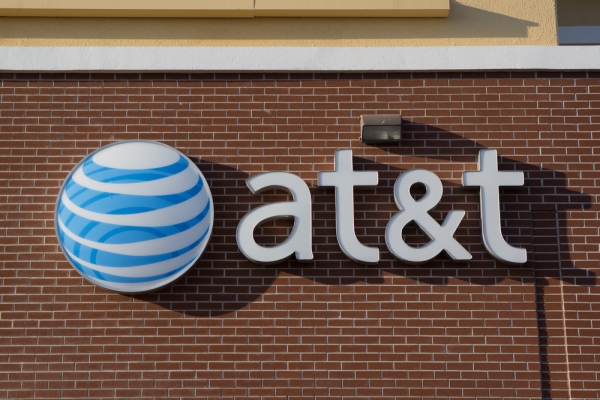 AT&T Introduces Blockchain Solutions For Business, Tapping IBM And Microsoft