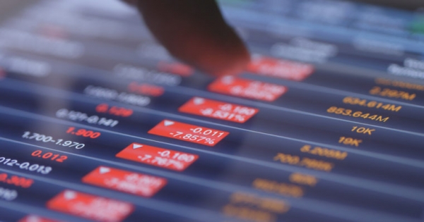 Cryptocurrency Market Loses $16 Billion as Dow Jones, Nasdaq Plummet