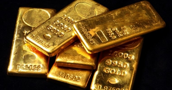 Fake News: Analyst Falsely Claims Bitcoin Price Decline Will Spark Gold Rally