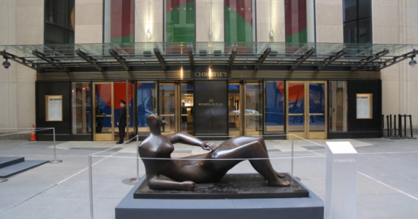 Christie&rsquo;s Records $318 Million Art Sale on a Blockchain