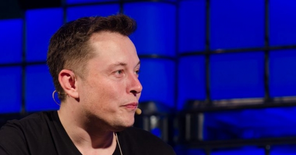 Fake Elon Musk Crypto Giveaway Scam Gets 0.4 BTC as Twitter Fails to Vet Advert