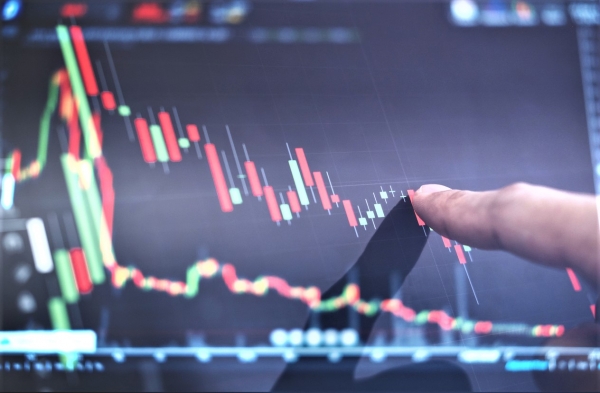 Bitcoin and Altcoins Consolidating At Risk Of Further Declines