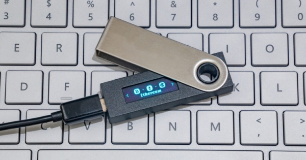 Crypto Wallet Maker Ledger Partners with Neufund to Create Security Token Platform