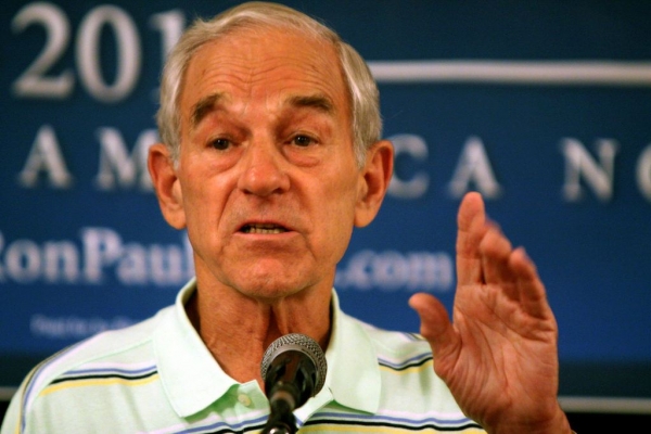 Legendary Investor John Bogle Dead at 89, Bet His Wife Is Glad She Didn’t Diversify