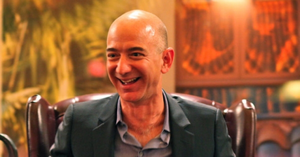 Jeff Bezos&rsquo; Affair With Married Lauren Sanchez Puts World&rsquo;s Largest Fortune At Risk