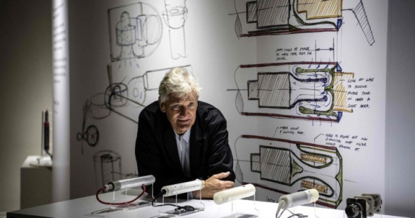 Billionaire Brexiteer Dyson Sparks Accusations of Hypocrisy after Moving UK Headquarters to Singapore