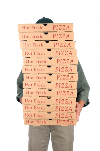 Cheesy Surprise: Canadian Air Traffic Controllers Send Pizza to US Peers Amid Shutdown