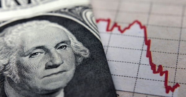 Dow Downturn Shows Economy is &lsquo;Going into a Recession&rsquo;: Gluskin Sheff Strategist