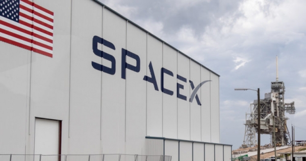 Elon Musk&rsquo;s Bad Week Gets Worse as SpaceX Lays off 600 People