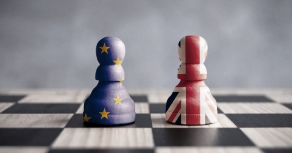 Wells Fargo, JP Morgan and Brexit Vote Challenge US Stock Markets Today
