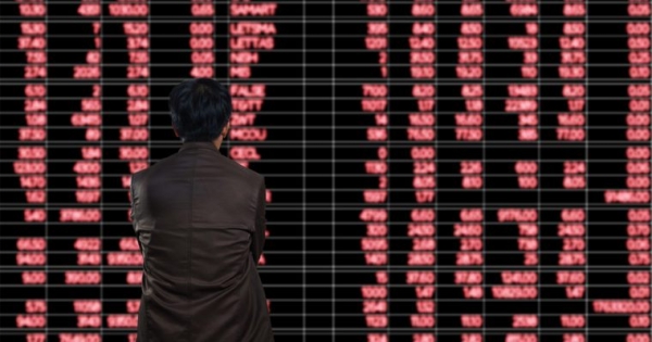 Trade Wars, Brexit & a Weak 2019 Forecast: What’s Prompting Asian and European Markets to Decline?