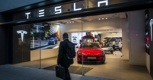 Tesla Just Dealt a Devastating Blow &ndash; Elon Musk Trims 7% of Workforce to Cut Costs