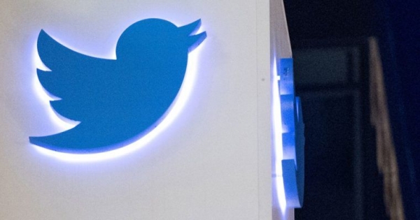 Why a Russian Social Media Ban Would Hurt Twitter More Than Facebook