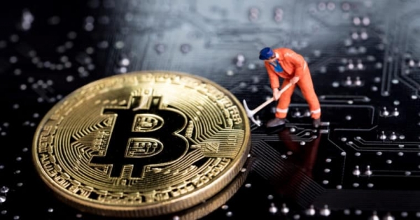 Crypto Mining Giant Canaan Eyes New York IPO After Hong Kong Snub