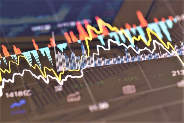 Crypto Market Sentiment: Slight Drop Towards Neutral Zone