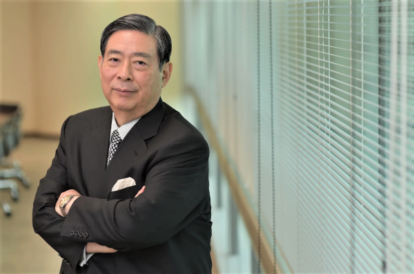 Top CEO Spurns Both Bitcoin Cash and Bitcoin SV, Takes Ripple Role