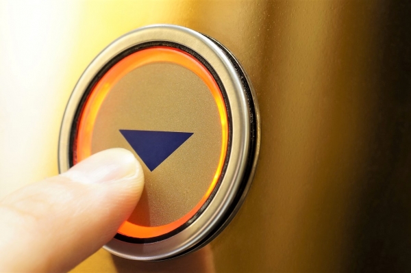 Good News Failed to Cushion CELR and BTT Price Drop