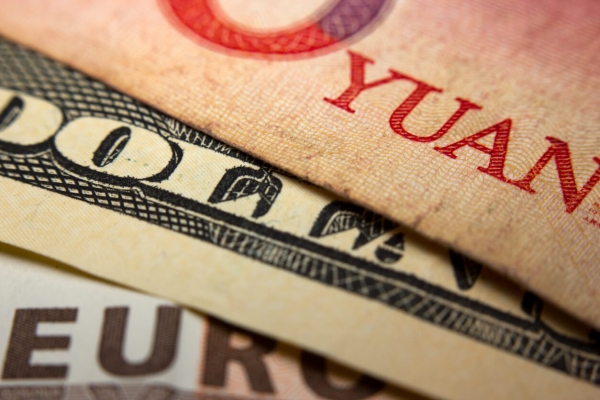 Beijing Mulls Blockchain-powered Forex, Chinese Crypto Searches Soar