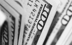 Ripple Has USD 305 Million in Cash and Makes '30 Deals a Week' - CEO