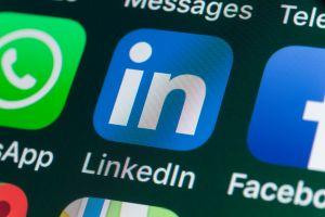 Dfinity Launches Open Version of LinkedIn + More News