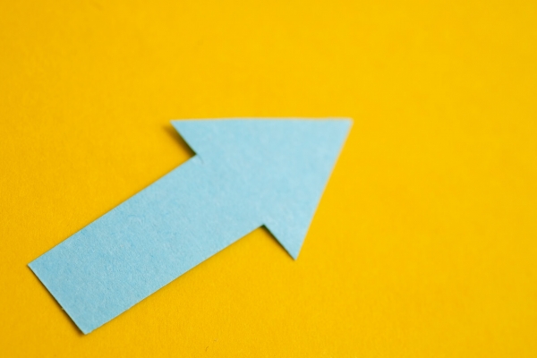 Maker Soars Higher on Exchange Listing, Successful Community Vote
