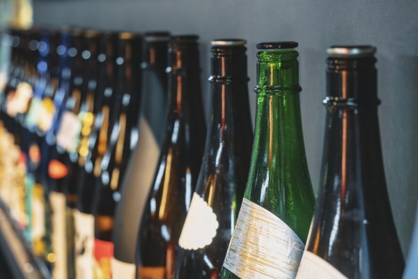 Booze-loving Tourists To Buy Sake with Blockchain-powered Coupons