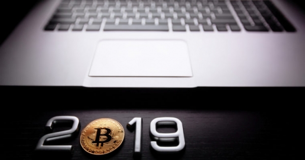 Bitcoin to End 2018 With 80% Drop, What Investors Should Expect in 2019