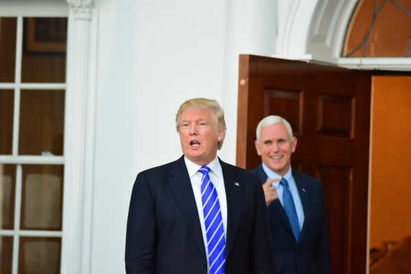 Newsflash: Dow Flips Green, Will Stock Market Extend Winning Streak?